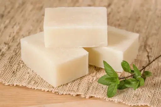 தூய்ய தேங்காய் குளியல் சோப் (Pure coconut bath soap) - 1 piece